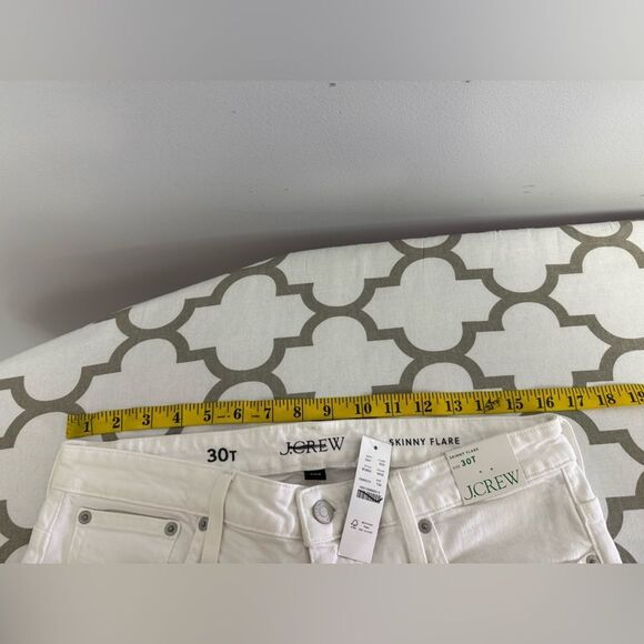 J.Crew Tall Skinny flare jean in white wash NWT Size T30 - Picture 8 of 9